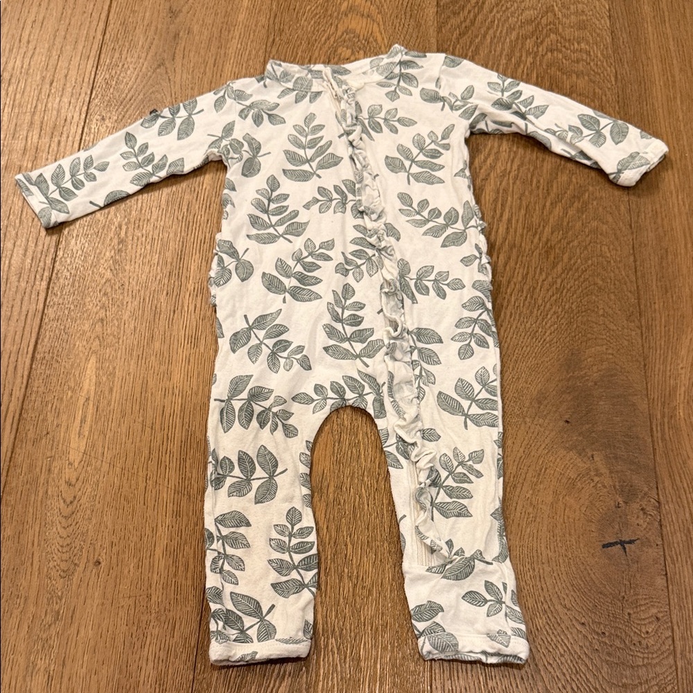 Spearmint Love Ruffle Romper Leaf Print 6-12 Months